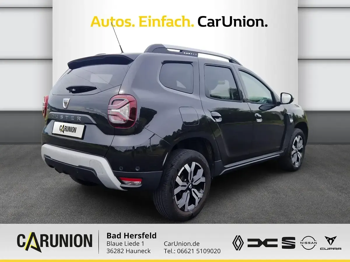 Gebraucht Dacia Duster Prestige 131 PS (96 kW) 2022 Perlmuttschwarz SUV