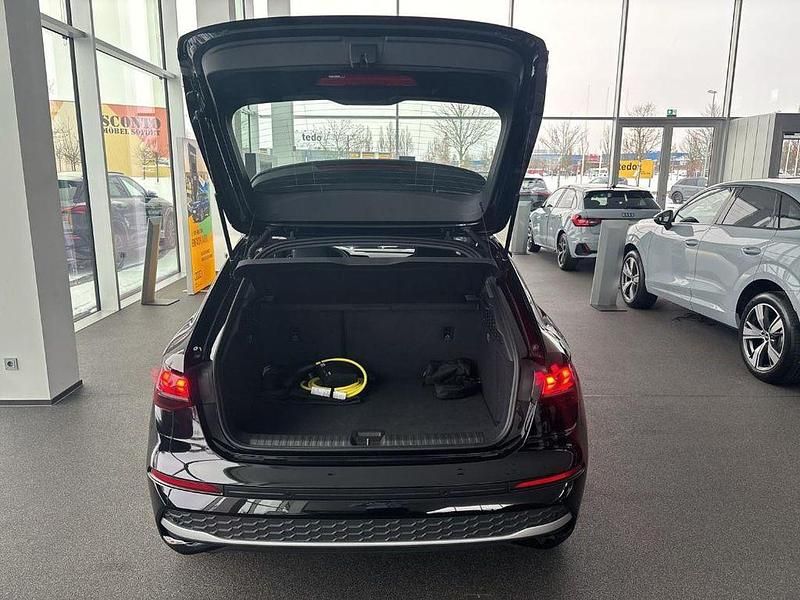 Gebraucht Audi A3 Advanced 204 PS (150 kW) 2026 Schwarz Limousine