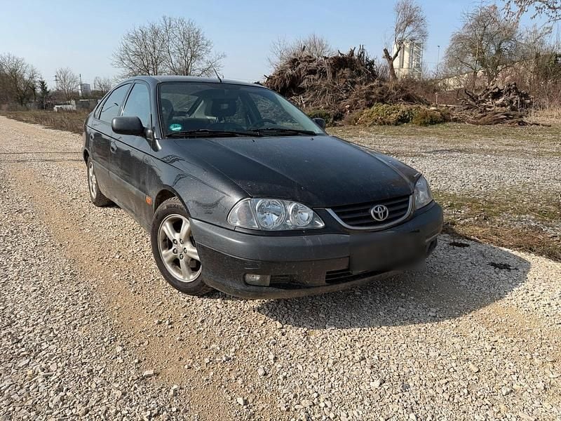 Gebraucht Toyota Avensis 150 PS (110 kW) 2001 Schwarz Limousine