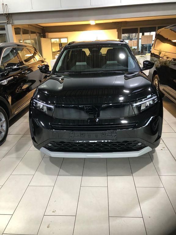 Gebraucht Opel Frontera 145 PS (106 kW) 2025 Schwarz SUV