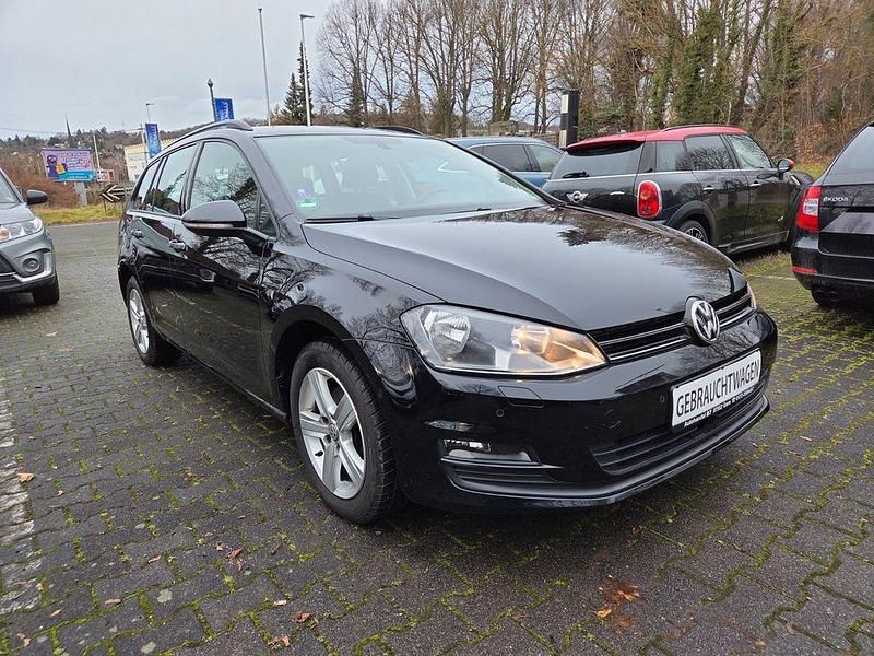 Gebraucht VW Golf VII Comfortline 105 PS (77 kW) 2013 Schwarz Limousine