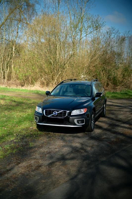 Gebraucht Volvo XC70 163 PS (119 kW) 2011 Schwarz Kombi