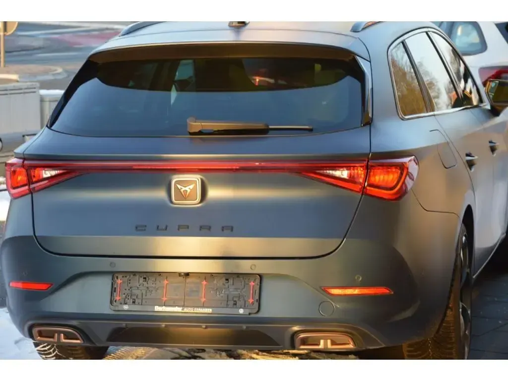 Gebraucht Cupra Leon 204 PS (150 kW) 2023 Petrolblau matt Kombi