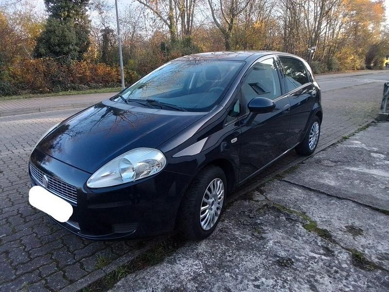 Blau Gebraucht 2009 Fiat Punto Limousine | 2.350 € (Fairer Preis) - Bild 1/4