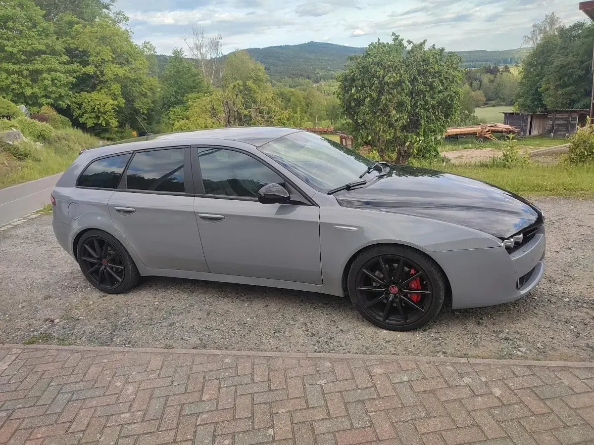 Occasion Alfa Romeo 159 175 ch (128 kW) 2009 Gris Break