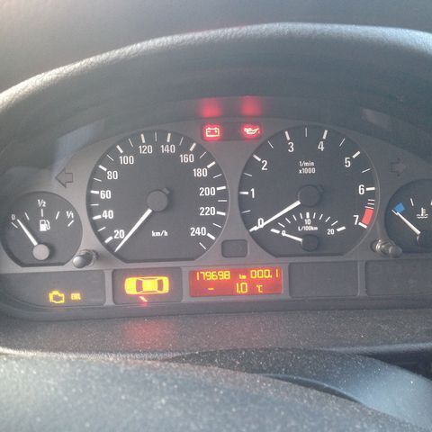 Gebraucht BMW 316 116 PS (85 kW) 2003 Silber Limousine