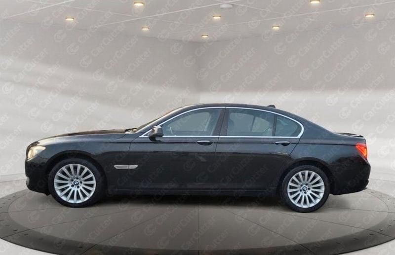 Gebraucht BMW 730 Sport Line 245 PS (180 kW) 2012 Schwarz Limousine