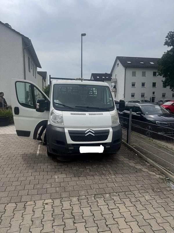 Weiß Gebraucht 2013 Citroën Jumper Van / Kleinbus | 9.999 € (Fairer Preis) - Bild 1/4