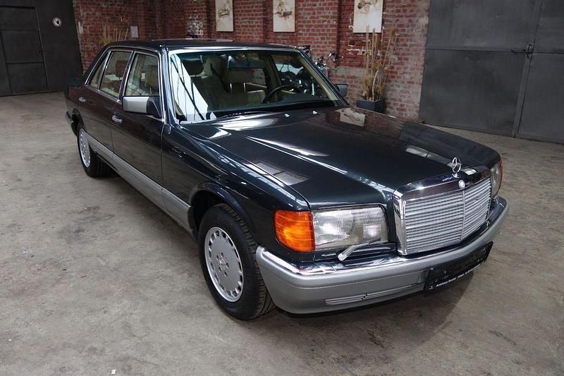 Gebraucht Mercedes 500 252 PS (185 kW) 1989 Grau Limousine