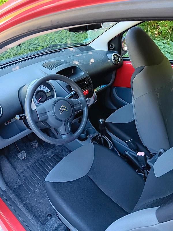 Gebraucht Citroën C1 68 PS (50 kW) 2006 Rot Kleinwagen