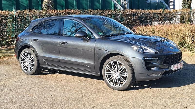 Gebraucht Porsche Macan S 340 PS (250 kW) 2017 Vulkan grau SUV