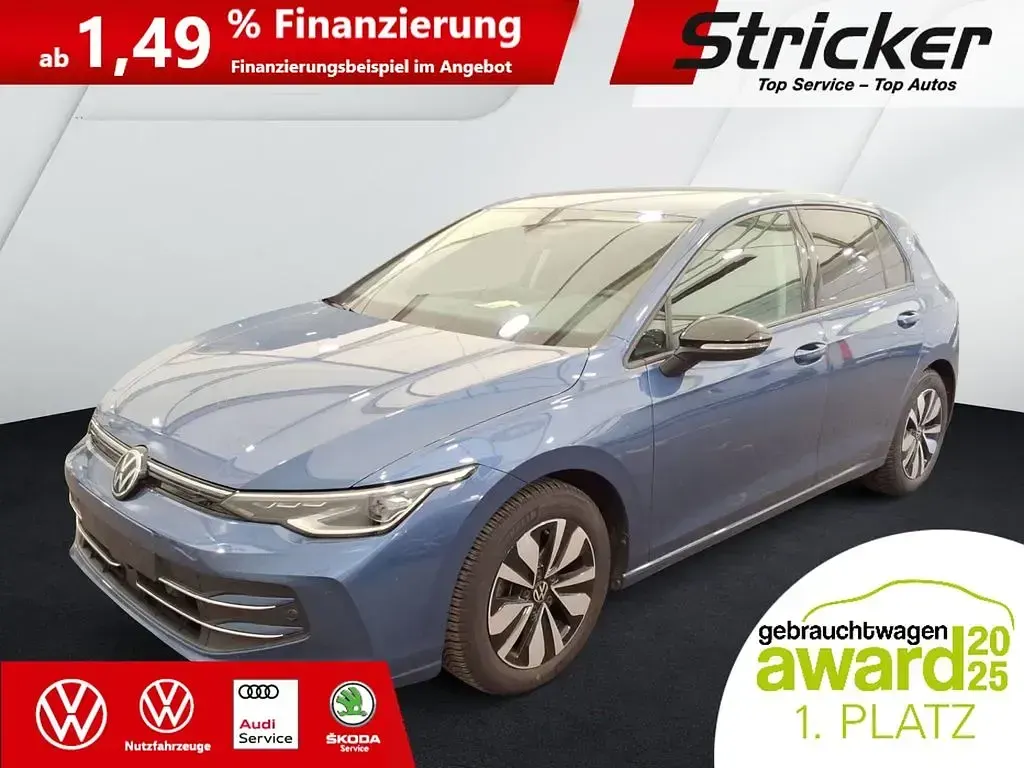 Gebraucht VW Golf VIII Goal 150 PS (110 kW) 2025 Blau Limousine