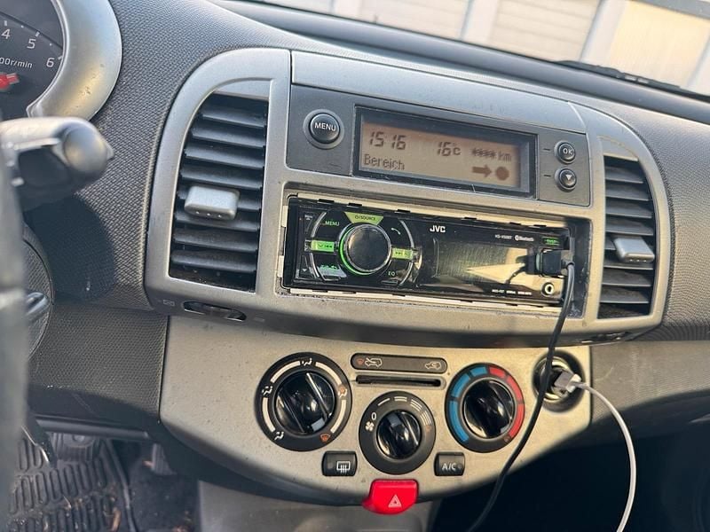 Gebraucht Nissan Micra 65 PS (47 kW) 2005 Blau Kleinwagen