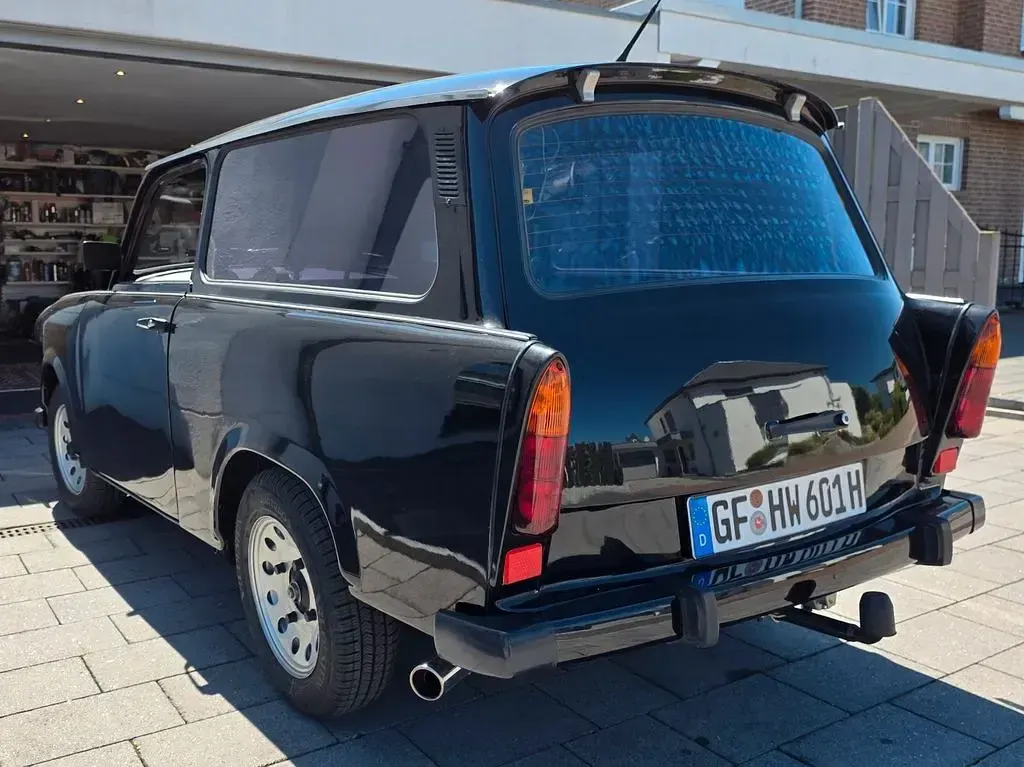 Gebraucht Trabant 601 29 PS (21 kW) 1988 Schwarz Kombi