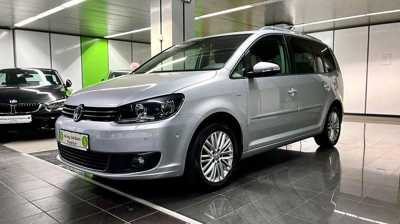 Gebraucht VW Touran Cup 140 PS (102 kW) 2015 Silber Van / Kleinbus