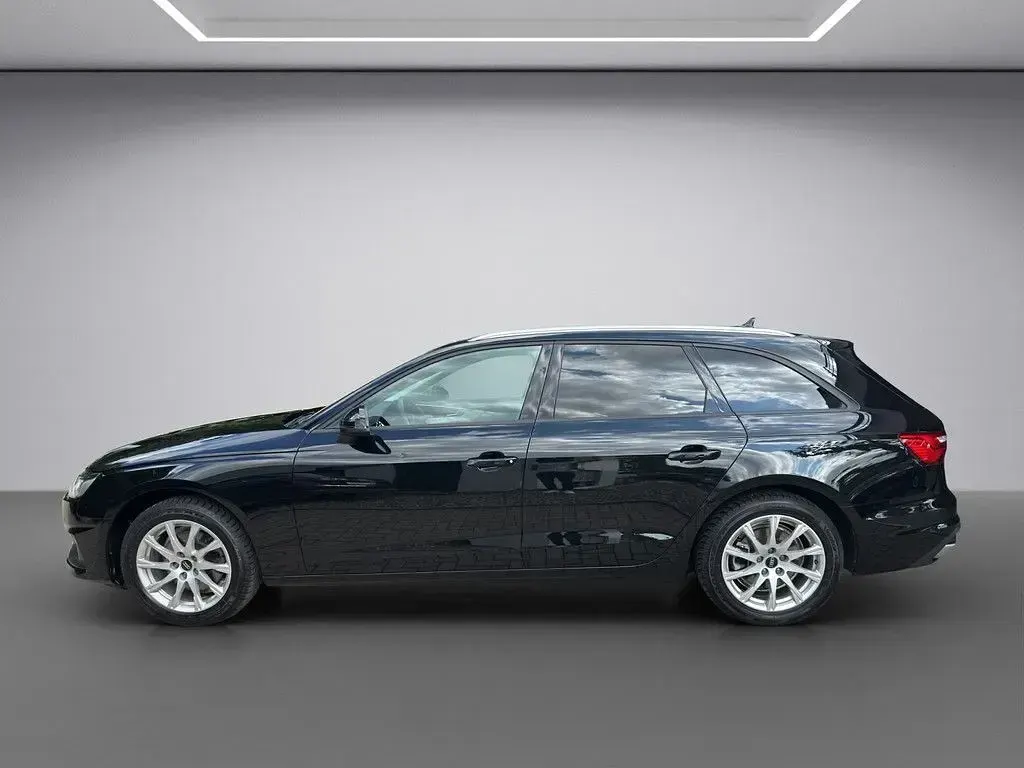 Brugt Audi A4 Design 163 HK (119 kW) 2023 Sort Stationcar