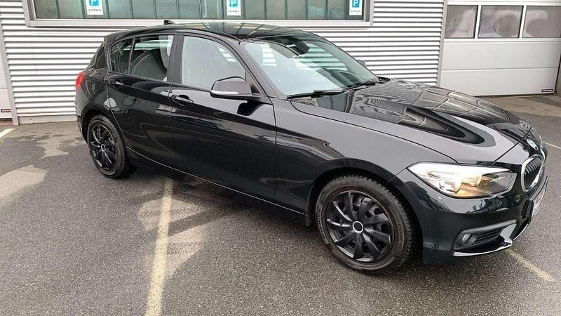 Schwarz Gebraucht 2016 BMW 116 Advantage Kleinwagen | 7.900 € (Superpreis) - Bild 1/4