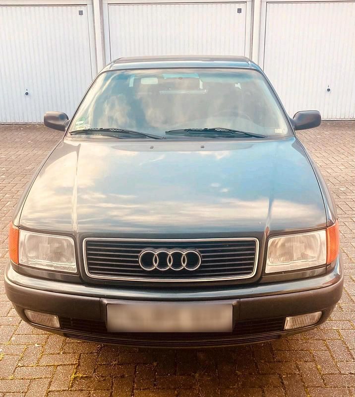 Gebraucht Audi 100 Basis 150 PS (110 kW) 1993 Grün Limousine