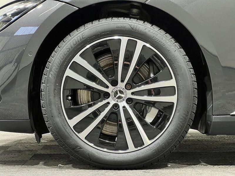 Gebraucht Mercedes 300 11 kW (15 PS) 2024 Andere