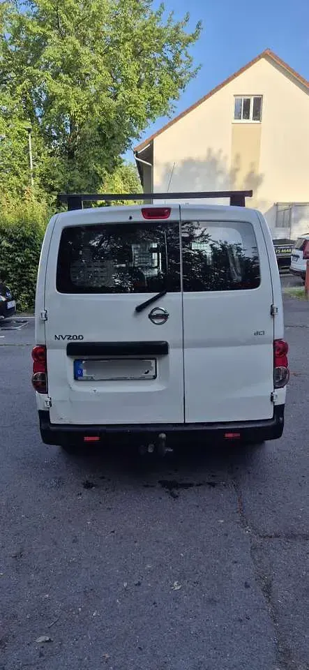 Gebraucht Nissan Evalia Comfort 90 PS (66 kW) 2013 Weiß Van / Kleinbus
