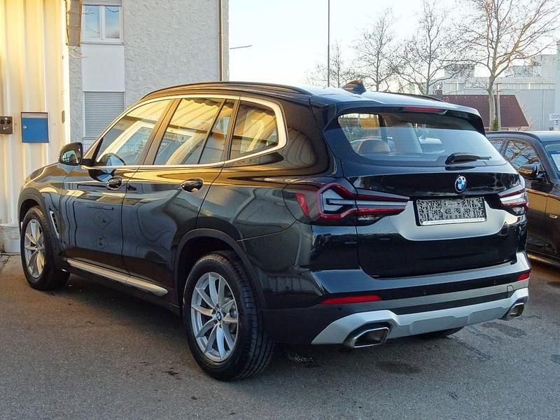 Gebraucht BMW X3 Sport Line 245 PS (180 kW) 2022 Schwarz SUV