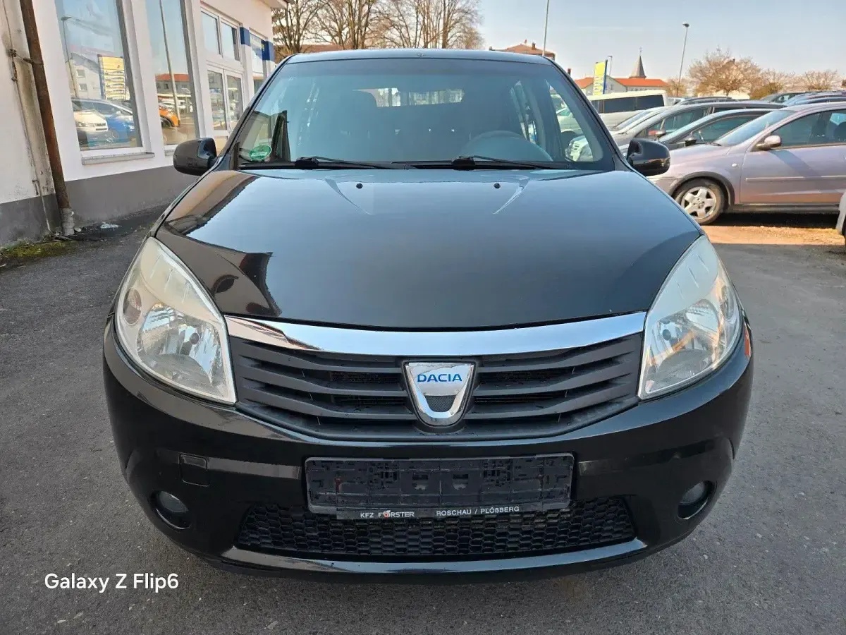 Gebraucht Dacia Sandero Lauréate 86 PS (63 kW) 2010 Schwarz Limousine
