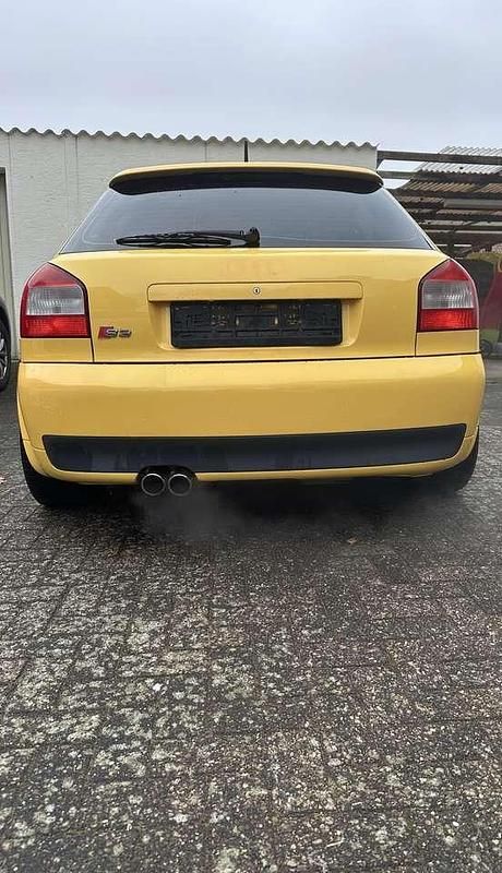 Gelb Gebraucht 2001 Audi S3 Limousine | 9.500 € (Fairer Preis) - Bild 1/4