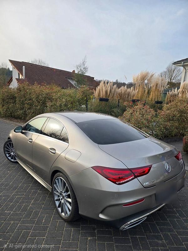 Gebraucht Mercedes CLA200 150 PS (110 kW) 2020 Silber Coupé