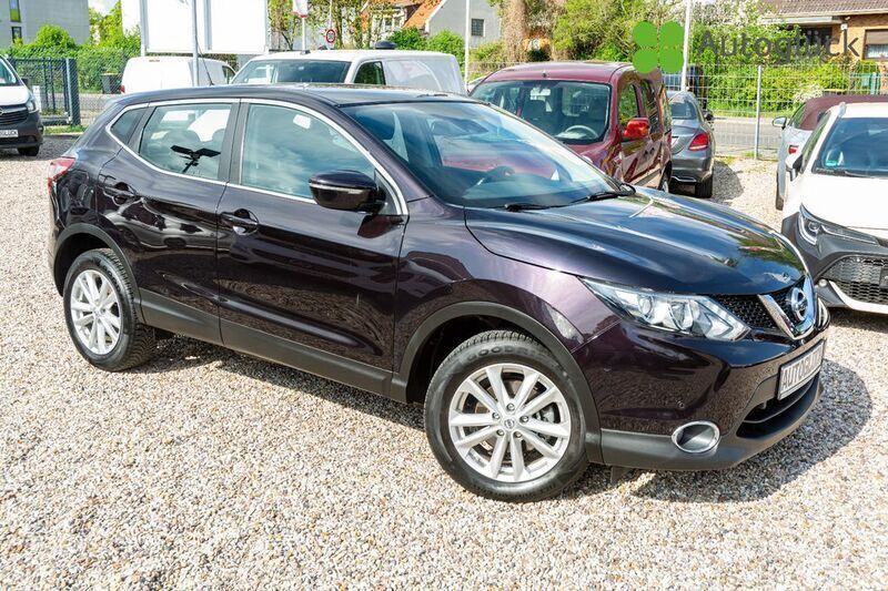 Night shade (m) (metallic) Gebraucht 2014 Nissan Qashqai Acenta SUV | 14.990 € (Fairer Preis) - Bild 1/4