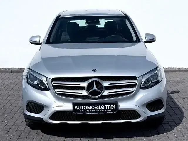 Gebraucht Mercedes GLC250 204 PS (150 kW) 2017 Silber SUV