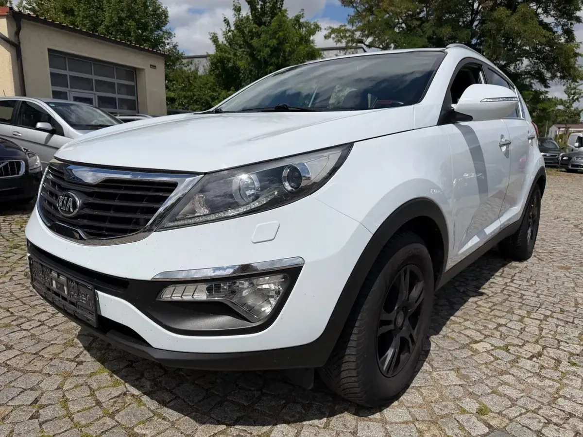 Gebraucht Kia Sportage Spirit 116 PS (85 kW) 2012 Weiß SUV