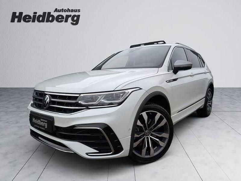 Weiß Gebraucht 2022 VW Tiguan Allspace R-line SUV | 42.770 € (Etwas zu teuer) - Bild 1/4