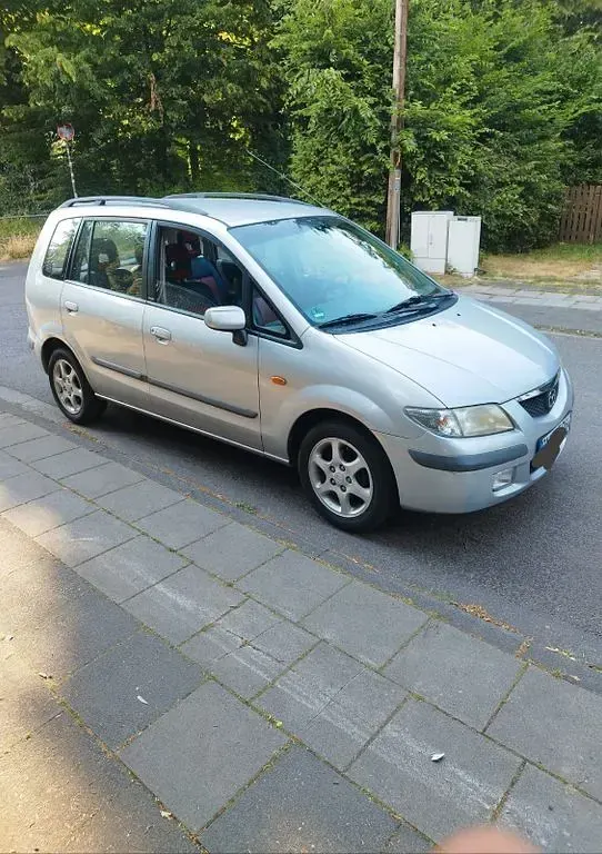 Gebraucht Mazda Premacy Exclusive 114 PS (83 kW) 2000 Grau Van / Kleinbus