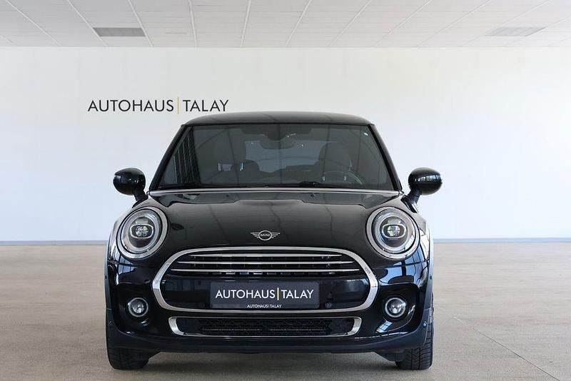 Second-hand Mini Cooper 136 CP (100 kW) 2021 Negru Hatchback