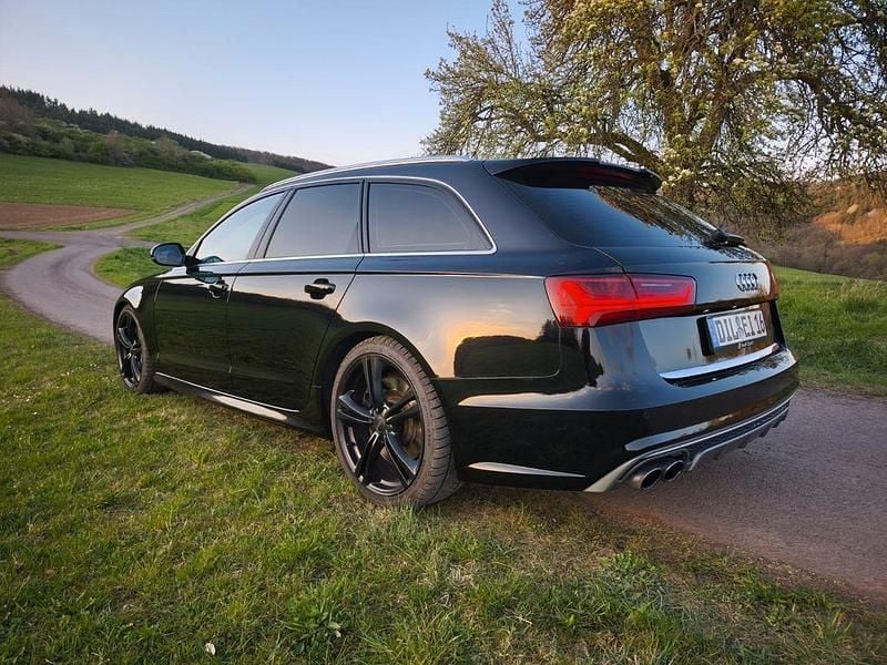 Schwarz Gebraucht 2015 Audi S6 Sport Kombi | 26.400 € (Fairer Preis) - Bild 1/4
