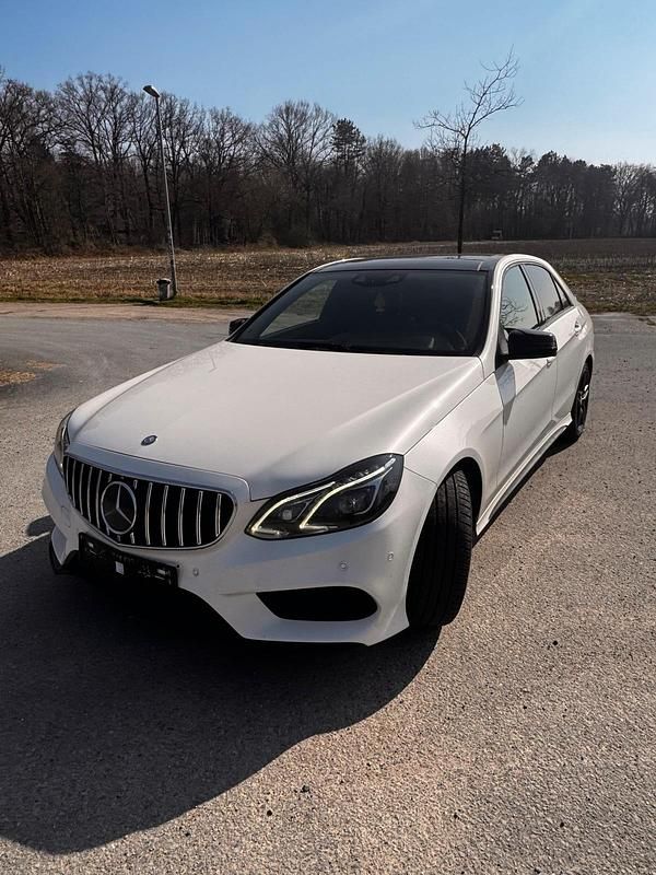 Gebraucht Mercedes E350 251 PS (184 kW) 2013 Weiß Limousine