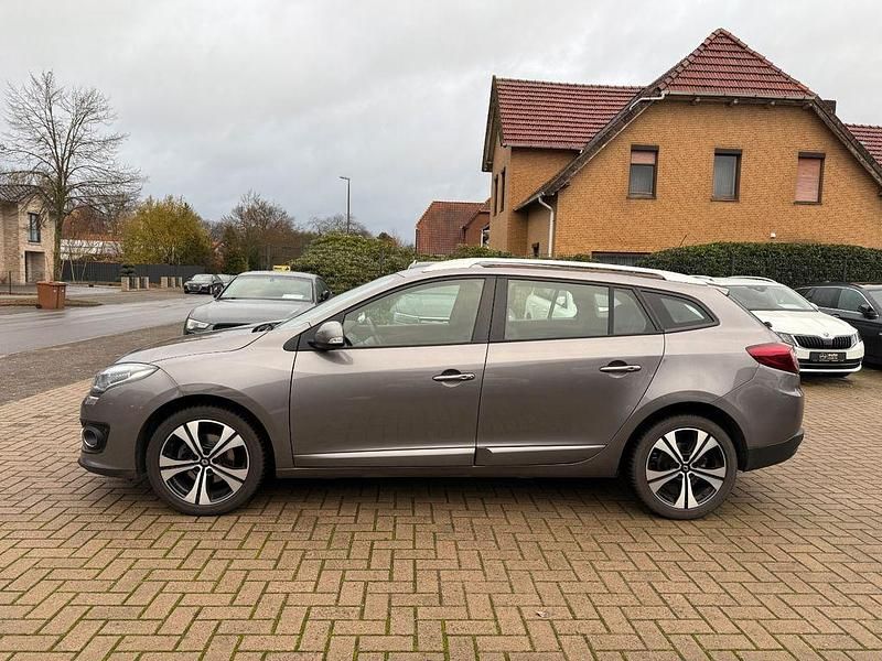Gebraucht Renault Mégane III 110 PS (80 kW) 2014 Grau Limousine