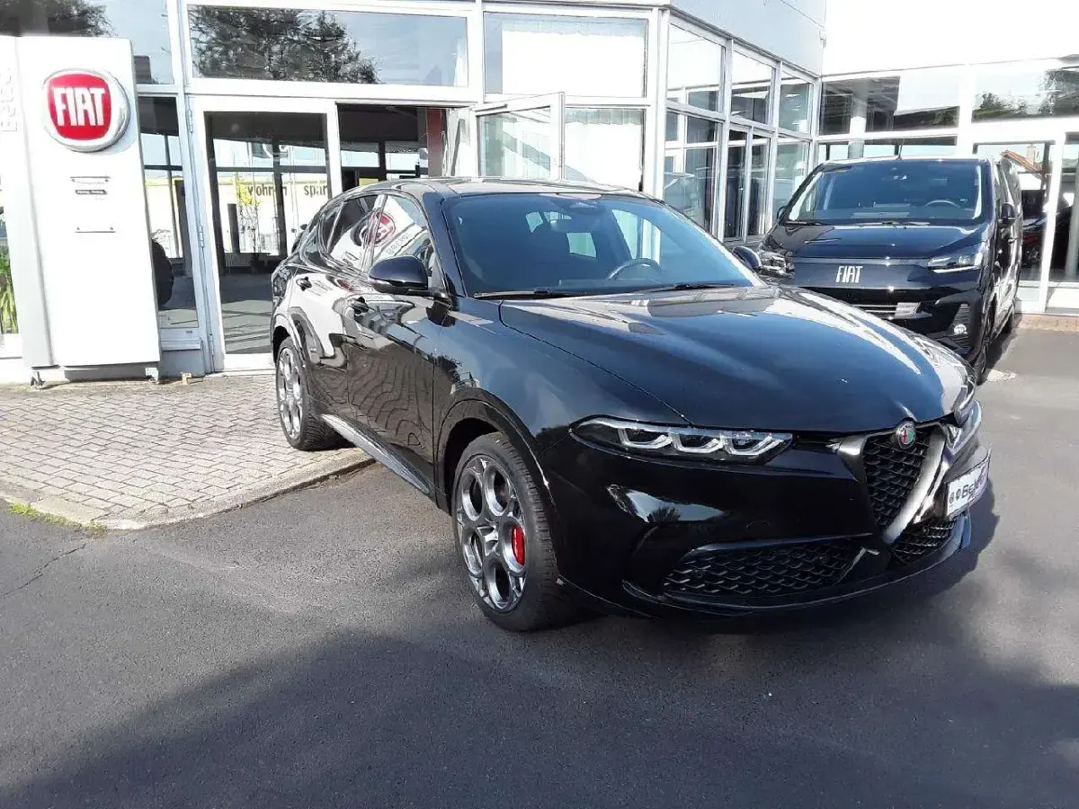 Gebraucht Alfa Romeo Tonale Veloce 160 PS (117 kW) 2024 Other SUV
