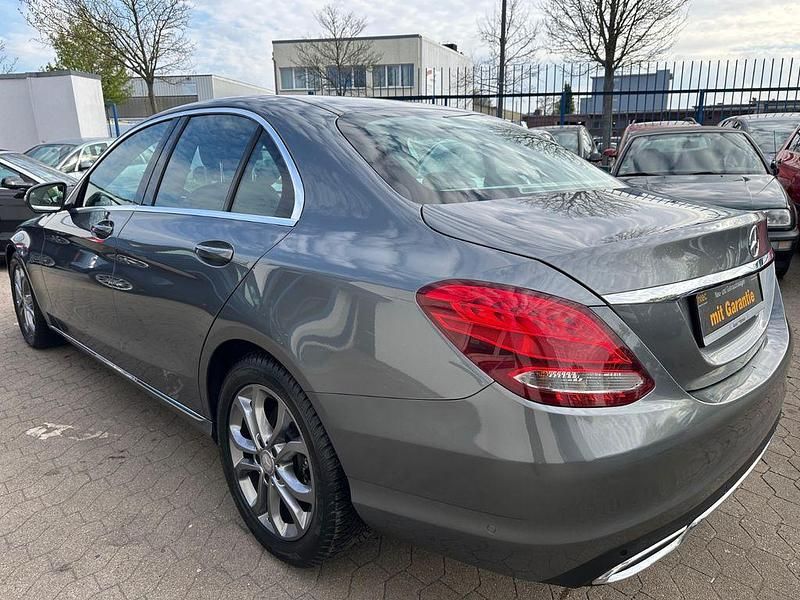 Gebraucht Mercedes C220 170 PS (125 kW) 2016 Grau Limousine