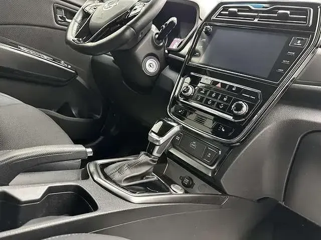 Gebraucht SsangYong Tivoli 163 PS (119 kW) 2022 Blau metallic SUV