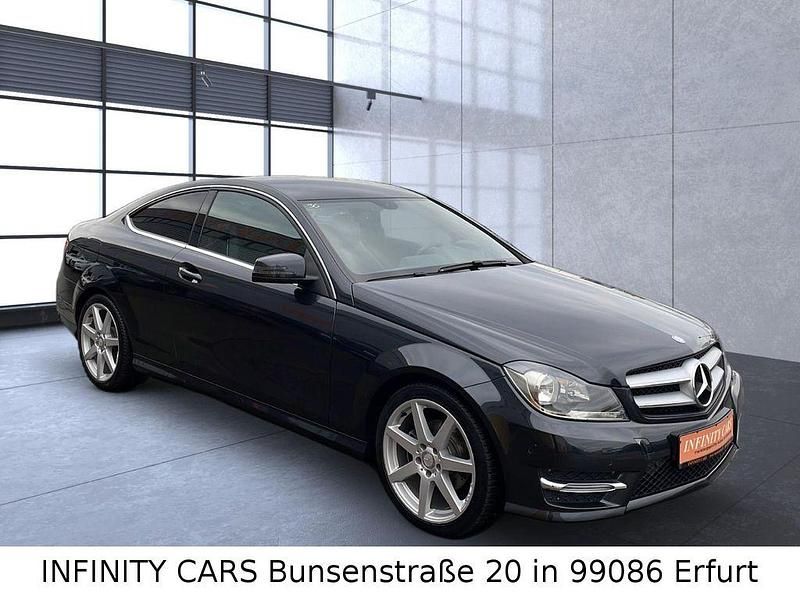 Schwarz Gebraucht 2013 Mercedes C200 Coupé | 14.490 € (Teuer) - Bild 1/4
