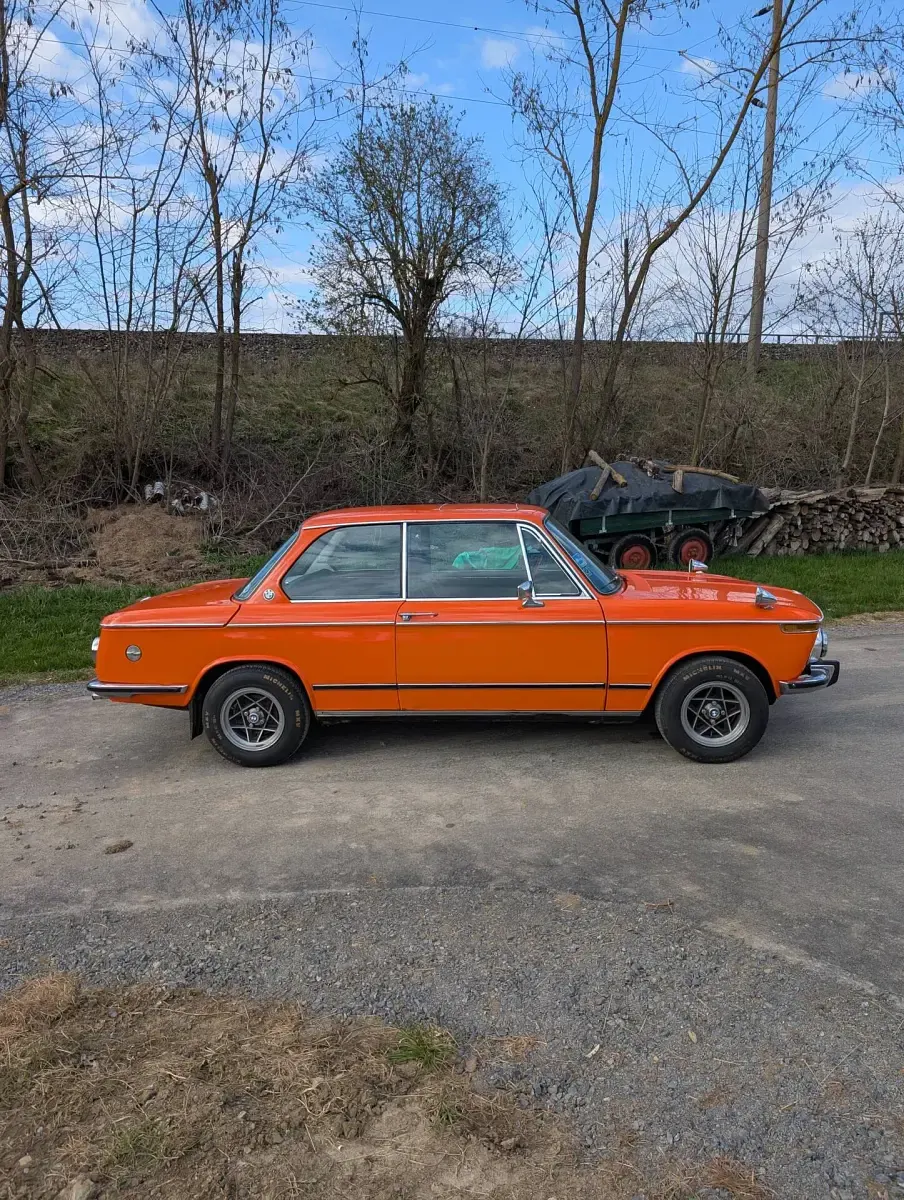 Gebraucht BMW 2002 Basis 130 PS (95 kW) 1972 Orange Limousine