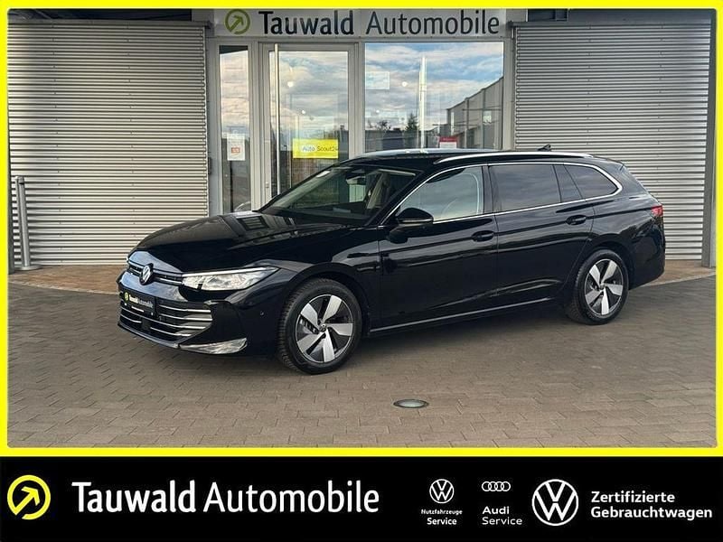 Schwarz Gebraucht 2025 VW Passat Business Kombi | 33.730 € (Superpreis) - Bild 1/4