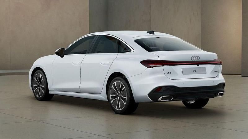 Gebraucht Audi A5 Sport 204 PS (150 kW) 2025 Weiß Limousine