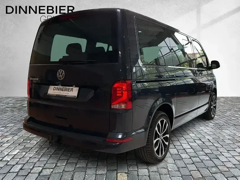 Gebraucht VW Multivan Comfortline 204 PS (150 kW) 2021 Starlight blue metallic Van / Kleinbus