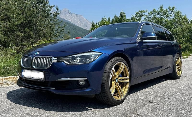 Blau Gebraucht 2019 BMW 335 M Performance Kombi | 29.900 € (Fairer Preis) - Bild 1/4
