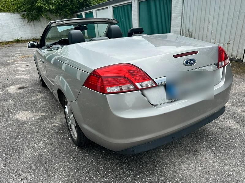 Gebraucht Ford Focus Cabriolet 145 PS (106 kW) 2008 Silber Cabrio