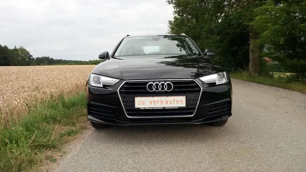Gebraucht Audi A4 Sport 150 PS (110 kW) 2017 Schwarz Kombi