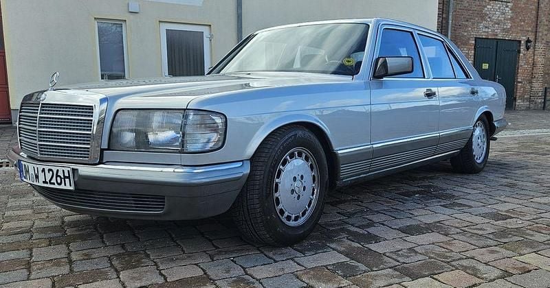 Gebraucht Mercedes S280 185 PS (136 kW) 1983 Grau Limousine