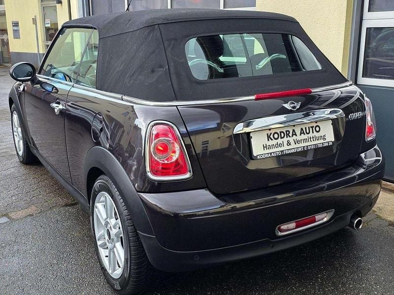Gebraucht Mini Cooper Cabriolet 122 PS (89 kW) 2014 Iced chocolate metallic Cabrio